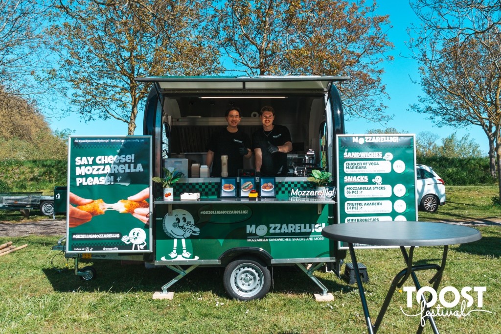 Mozzarellig foodtruck met menu